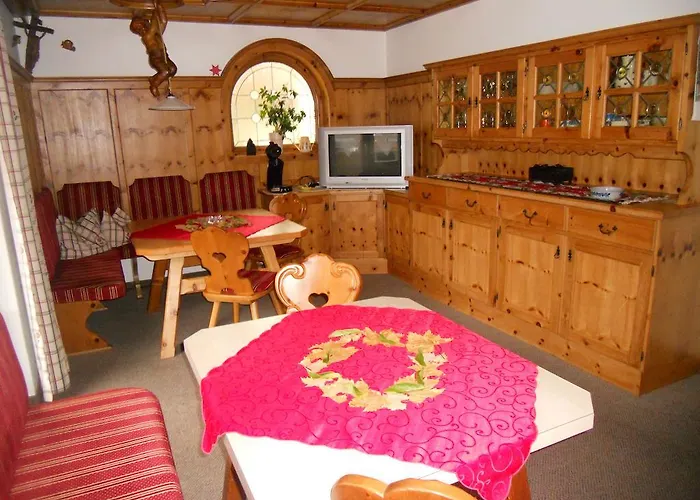 Bacher Gertrud Mayrhofen